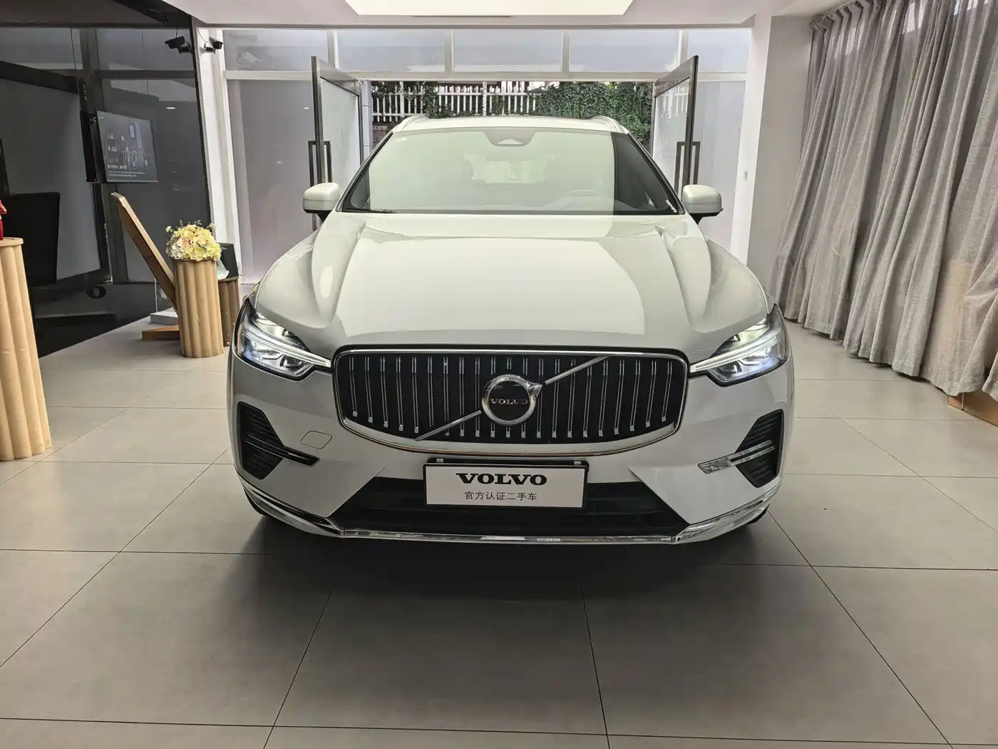 Volvo XC60 2025 2025 B5 AWD Smart Luxury Edition