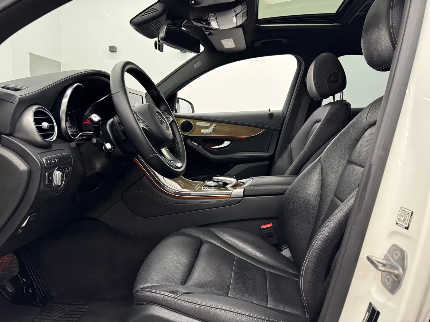 Mercedes-Benz GLC Coupe 2019 2019 Facelift GLC 260 4MATIC Coupe SUV