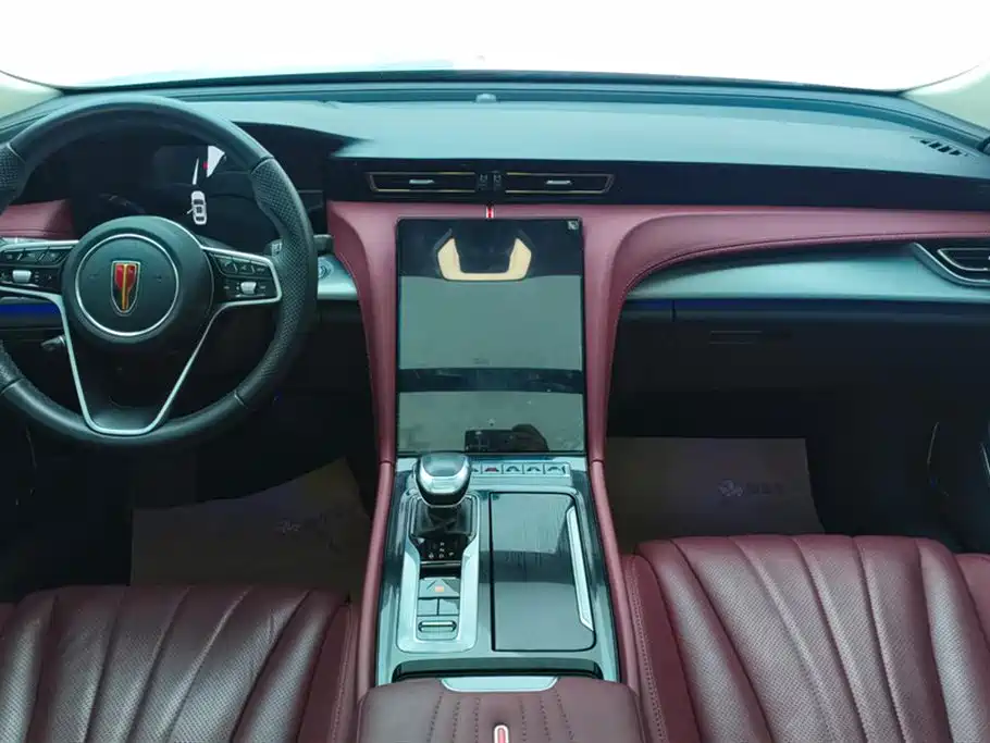 Hongqi H5 2024 2.0T Automatic Smart Connect Flag Smooth Edition фото 12