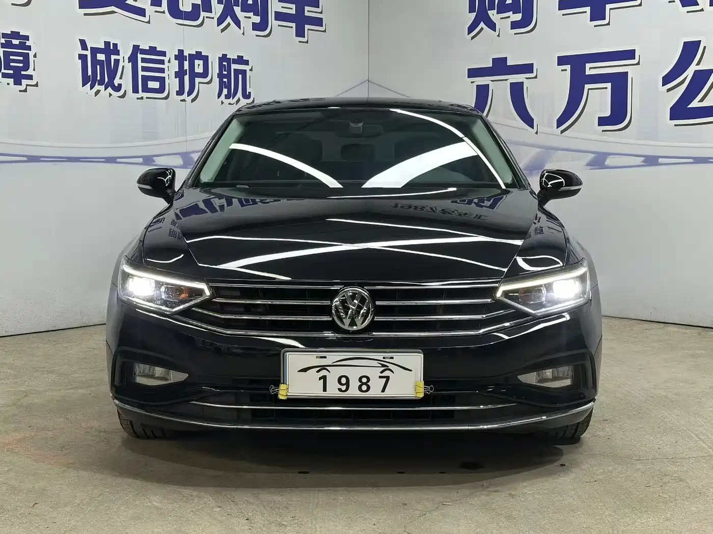 Volkswagen Magotan 2019 330TSI DSG Luxury China V фото 3