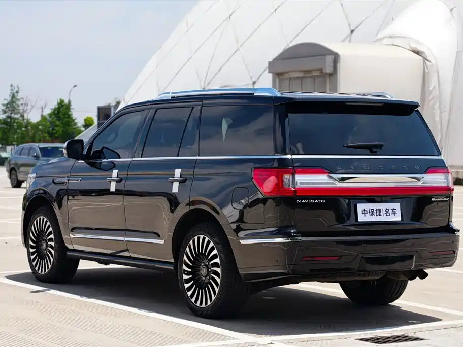Lincoln Navigator 2022 2020 3.5T Presidential Series