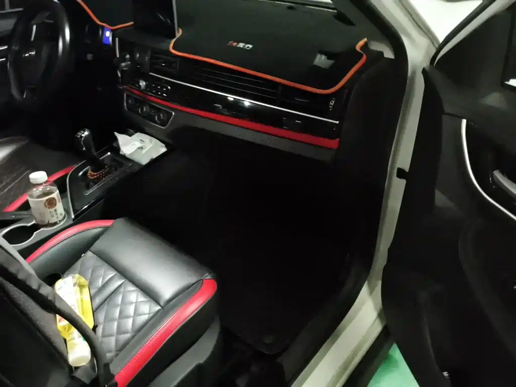 Dongfeng Fengxing Fengxing T5 2020 2021 1.6L Manual Comfort