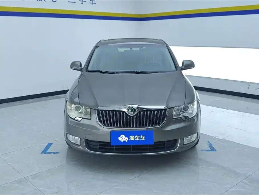 Škoda Superb 2009 1.8TSI Automatic Elegance фото 2