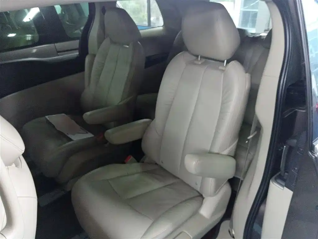 Buick GL8 2017 25S Luxury China V фото 13