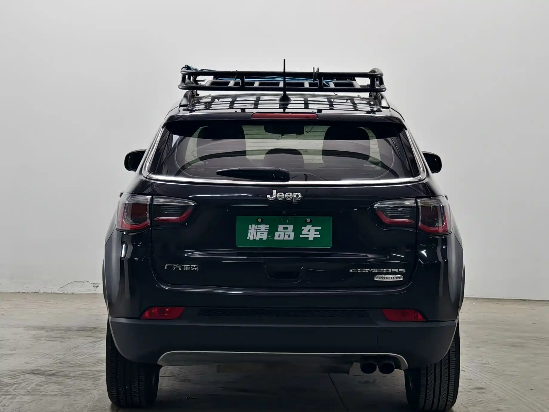 Фото 5 - Jeep Compass