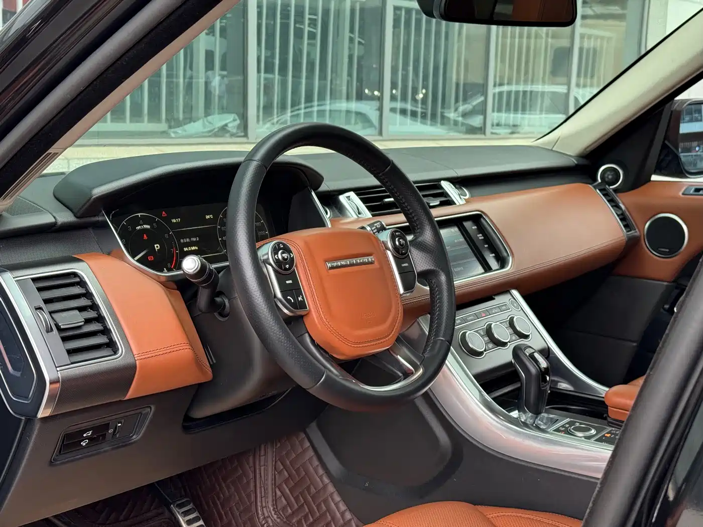 Land Rover Range Rover Sport 2014 3.0 SC V6 HSE DYNAMIC фото 9