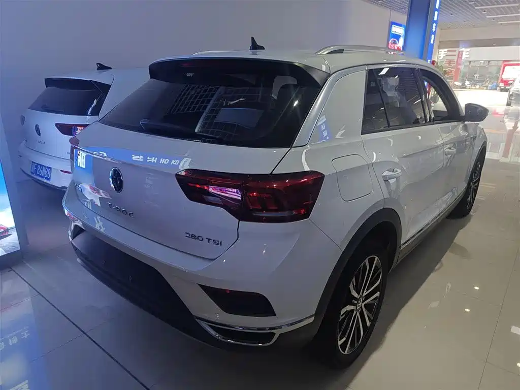 Volkswagen T-ROC 2022 280TSI DSG 2WD Comfort PLUS фото 7
