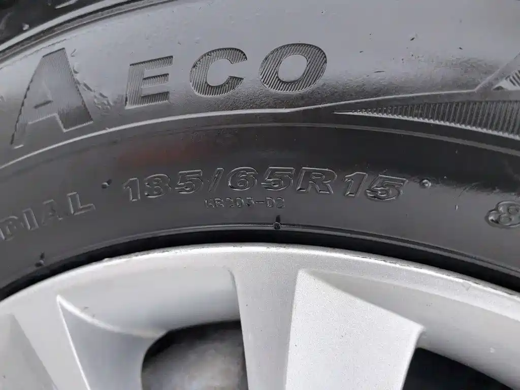 Venucia R50 2014 2013 1.6L Manual Fashion