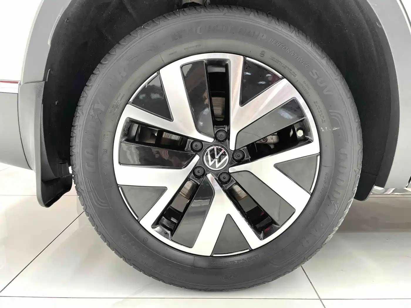 Volkswagen Tayron 2023 280TSI 2WD Luxury Plus Advanced Edition фото 20
