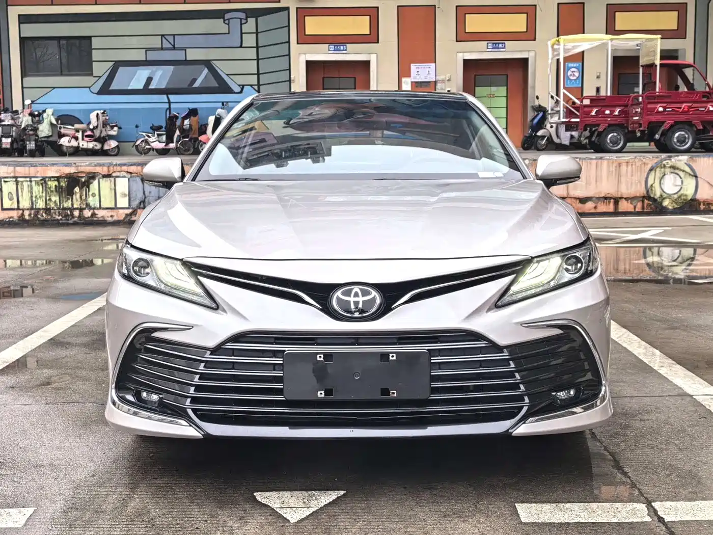 Toyota Camry 2021 2.5G Luxury Edition фото 2