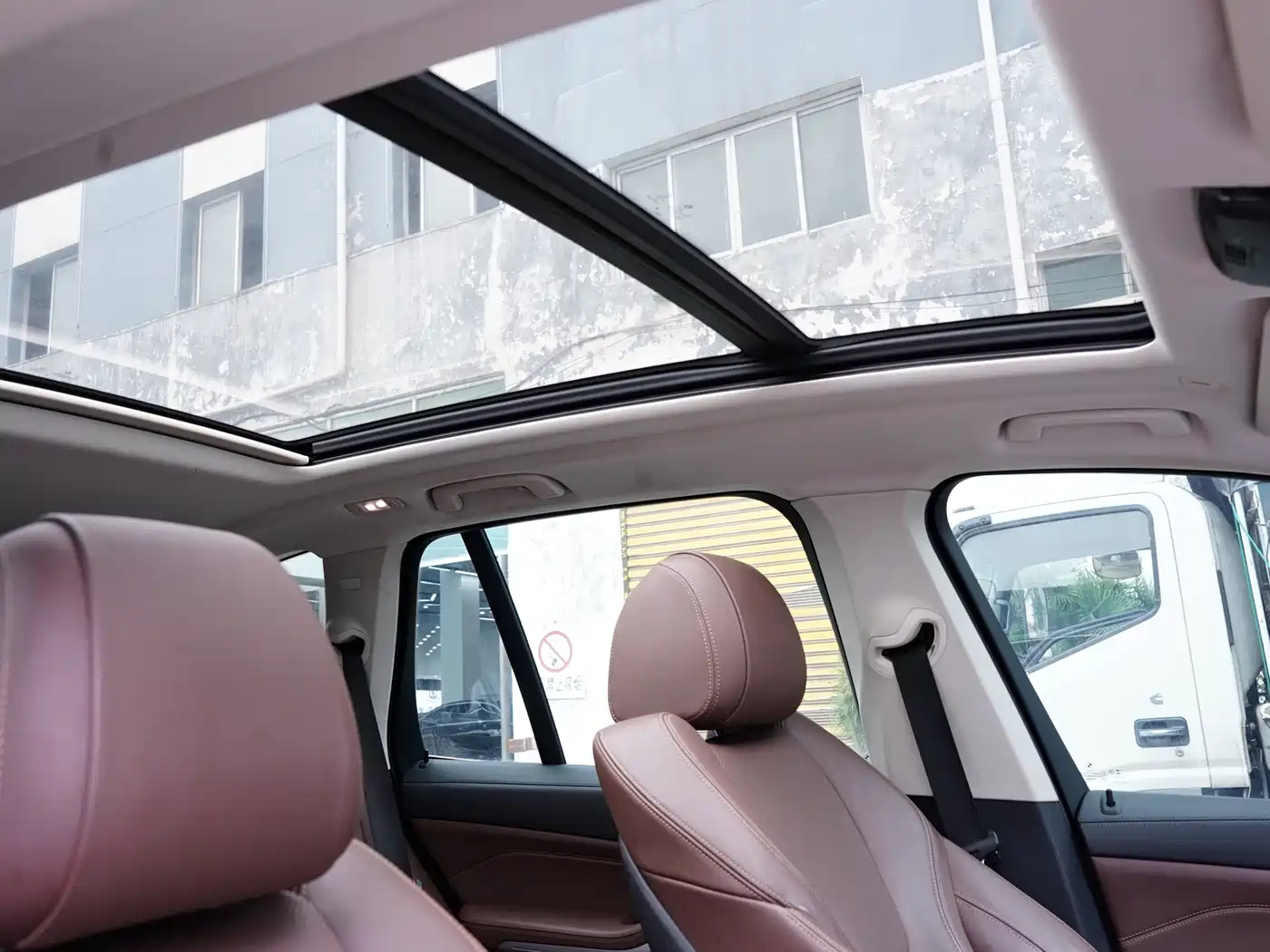 BMW X5 (Import) 2019 xDrive30i M Sport Package фото 25
