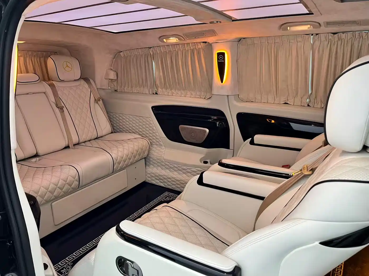 Mercedes-Benz Vito 2020 2.0T Elite Edition (7-seater) фото 14