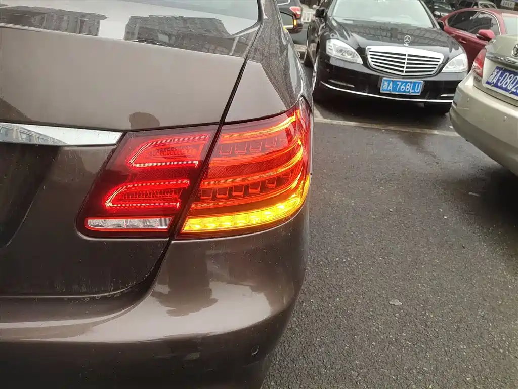 Mercedes-Benz E-Class 2014 Facelift E 260 L Sport фото 24