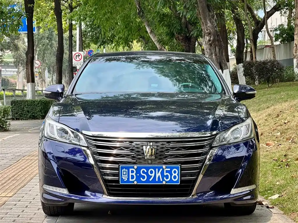 Toyota Crown 2018 2.0T Sport Edition фото 2