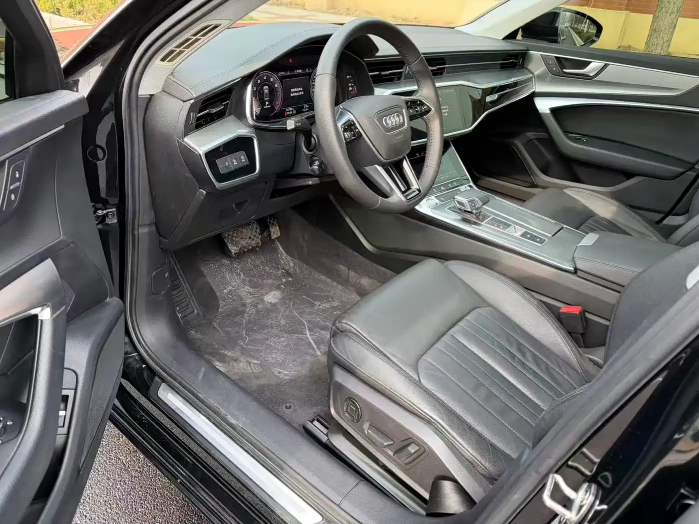 Audi A6L 2019 45 TFSI Premium Elegance фото 24