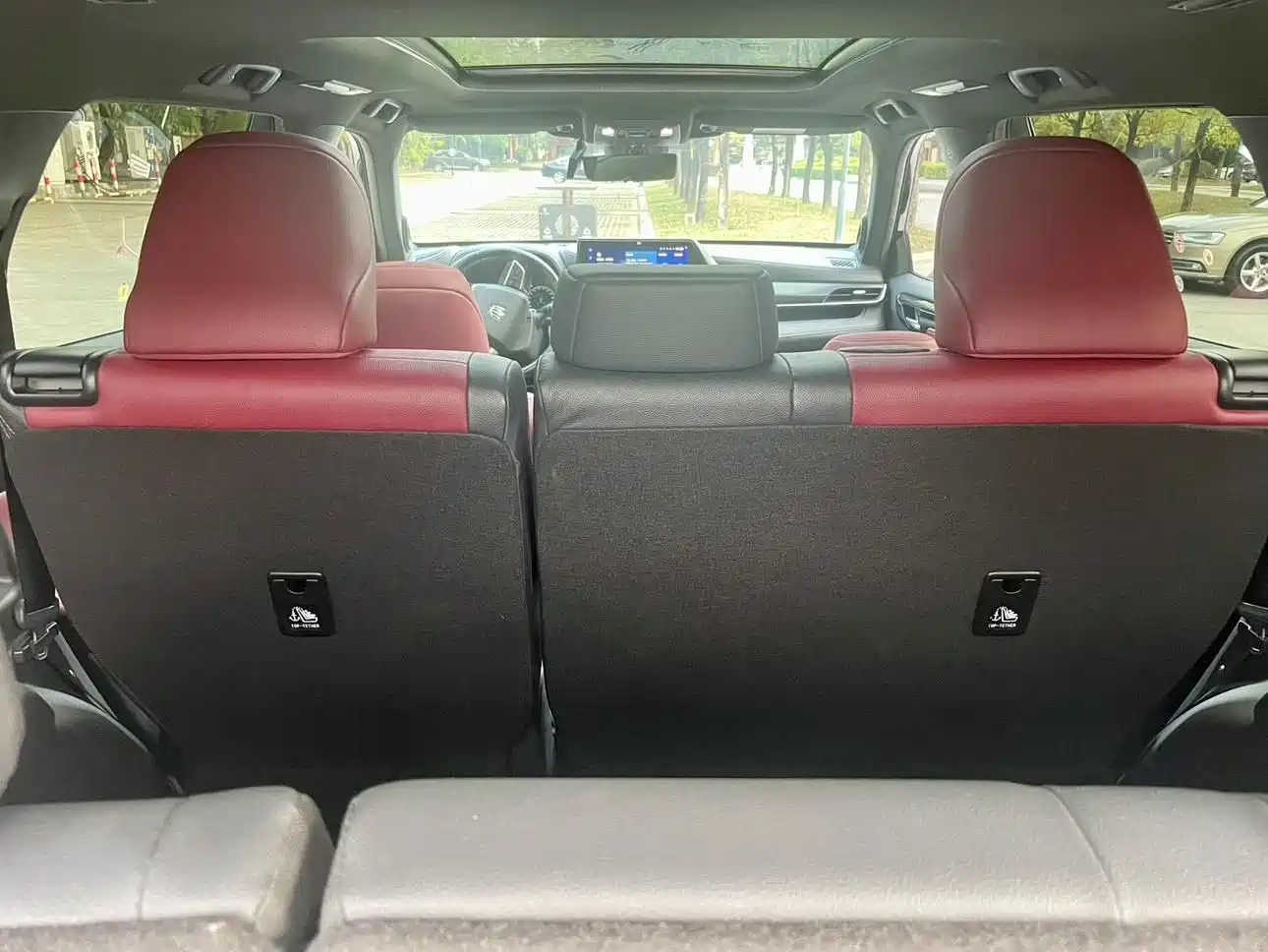Toyota Crown Kluger 2022 2.5L HEV 4WD Flagship Edition фото 15