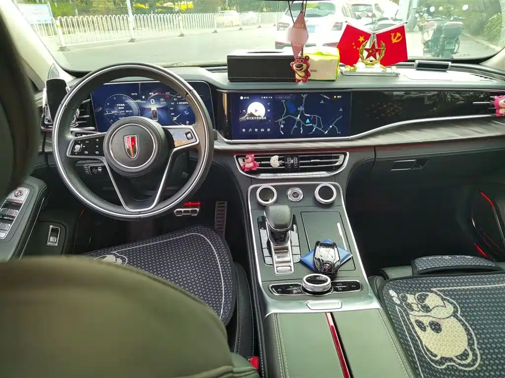 Hongqi H9 2022 2.0T Smart Connect Flag Joy Edition фото 13