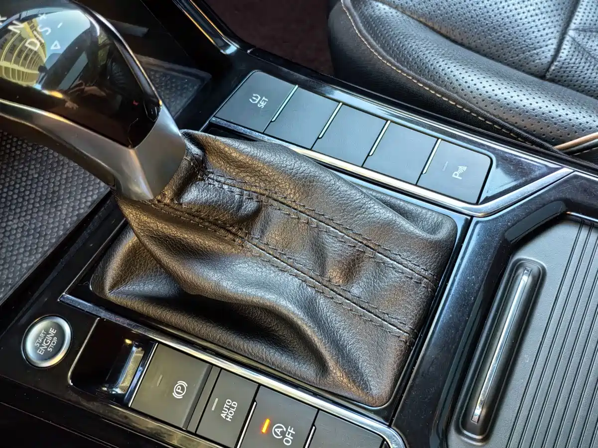 Photo 12 - Volkswagen Passat