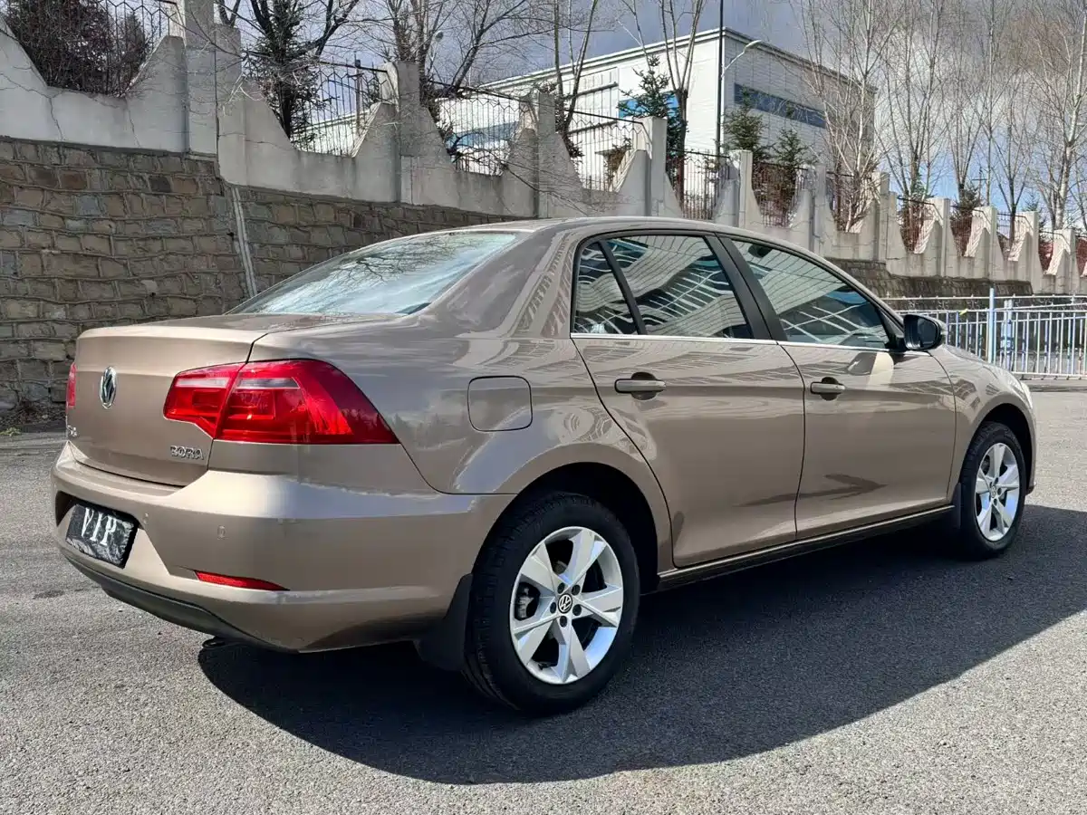 Volkswagen Bora 2015 Quality Edition 1.6L Automatic Comfort фото 9