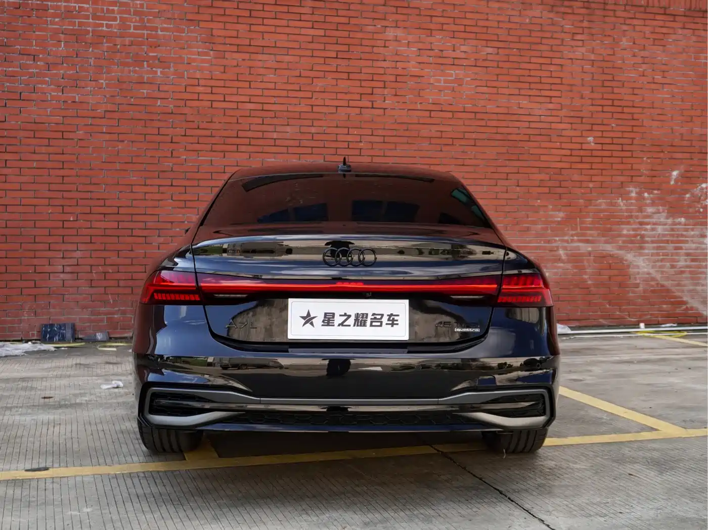 Audi A7L 2025 2024 45 TFSI quattro Black Warrior Edition