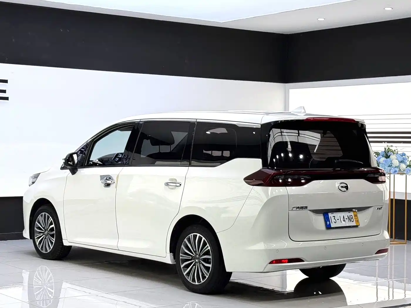 GAC Trumpchi Trumpchi M6 2019 270T DCT Premium Edition (7-seater) (China VI) фото 4