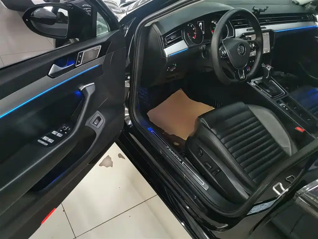 Volkswagen Magotan 2019 280TSI DSG Leading China V фото 12