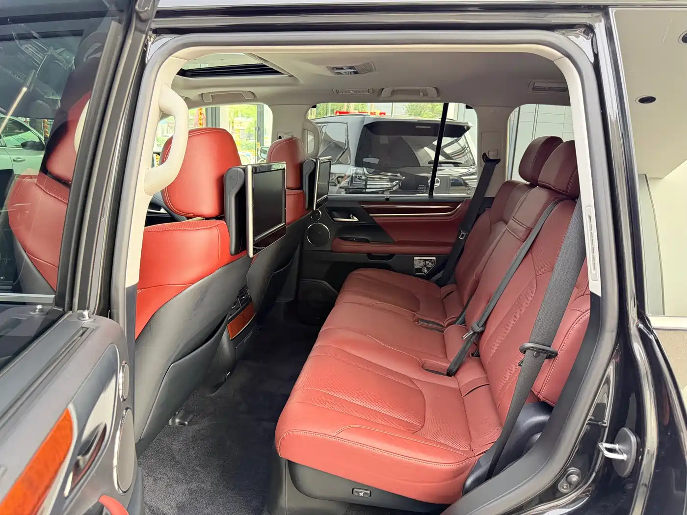 Lexus LX 2017 570 Prestige Luxury фото 5