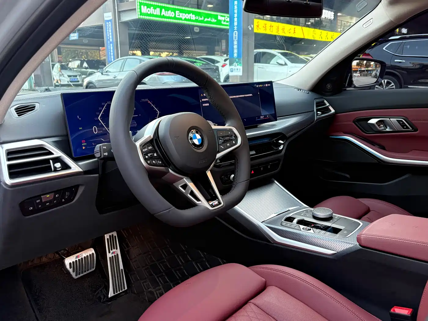 BMW 3 Series 2025 330Li M Sport Night Edition фото 4