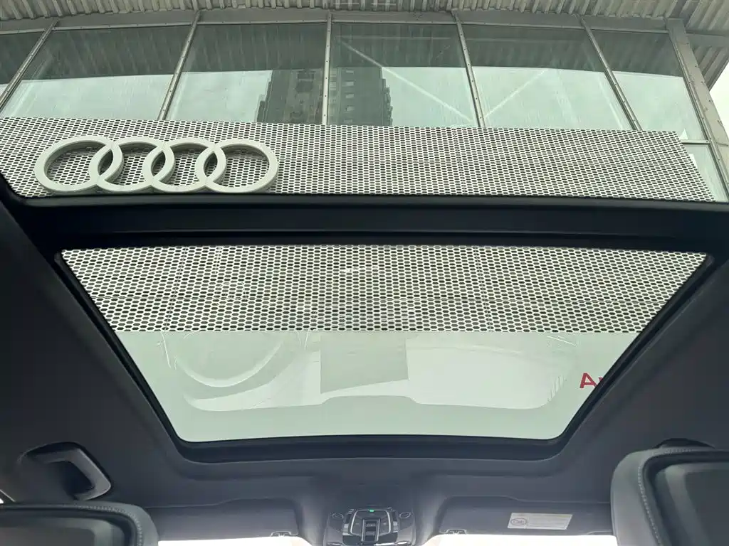 Audi Q5L 2024 Model 45 TFSI Luxury Dynamic фото 10