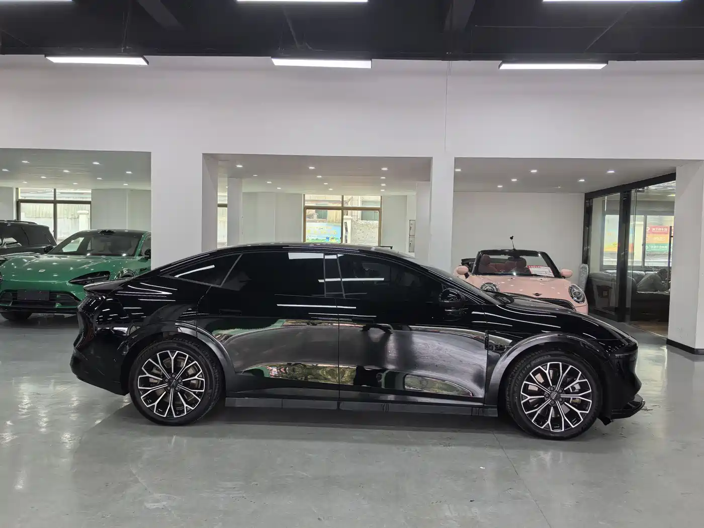 ZEEKR EXTREME KRYPTON 007