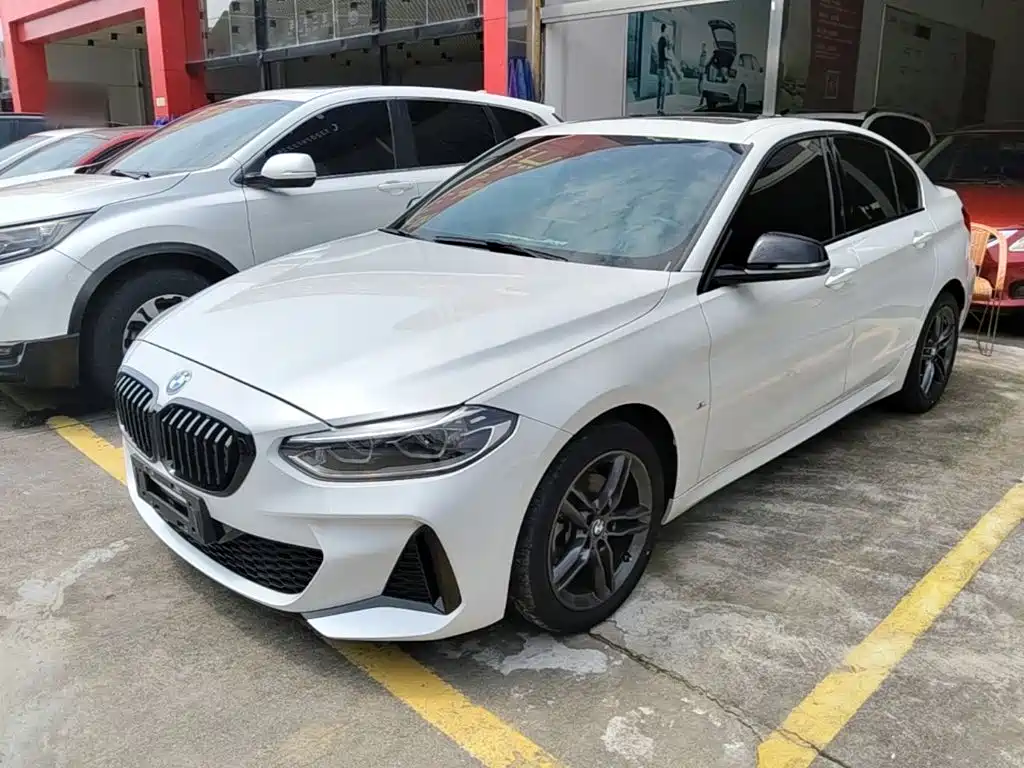 2022-2024 BMW 1 Series