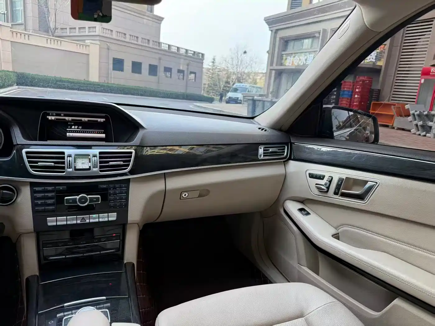 Mercedes-Benz E-Class 2014 Facelift E 260 L Sport фото 7