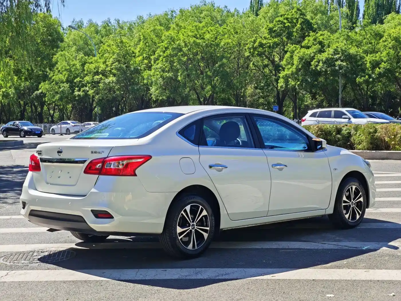 Nissan SYLPHY, миниатюра 6