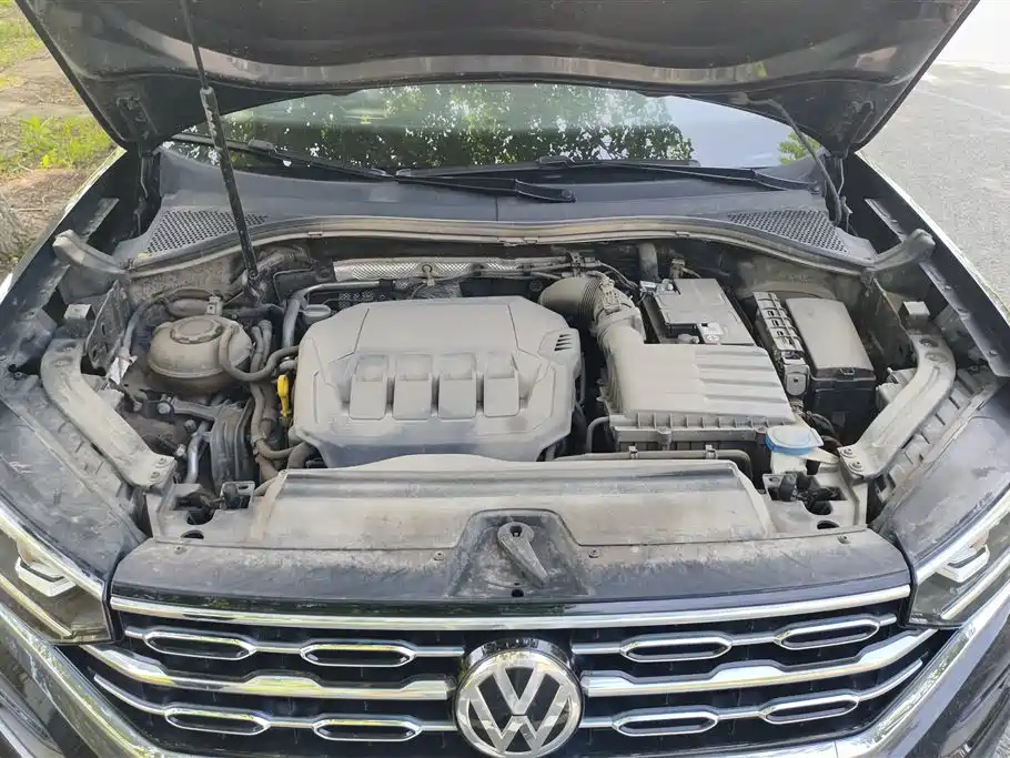 Volkswagen Tayron 2021 330TSI 2WD 30th Anniversary Edition фото 10