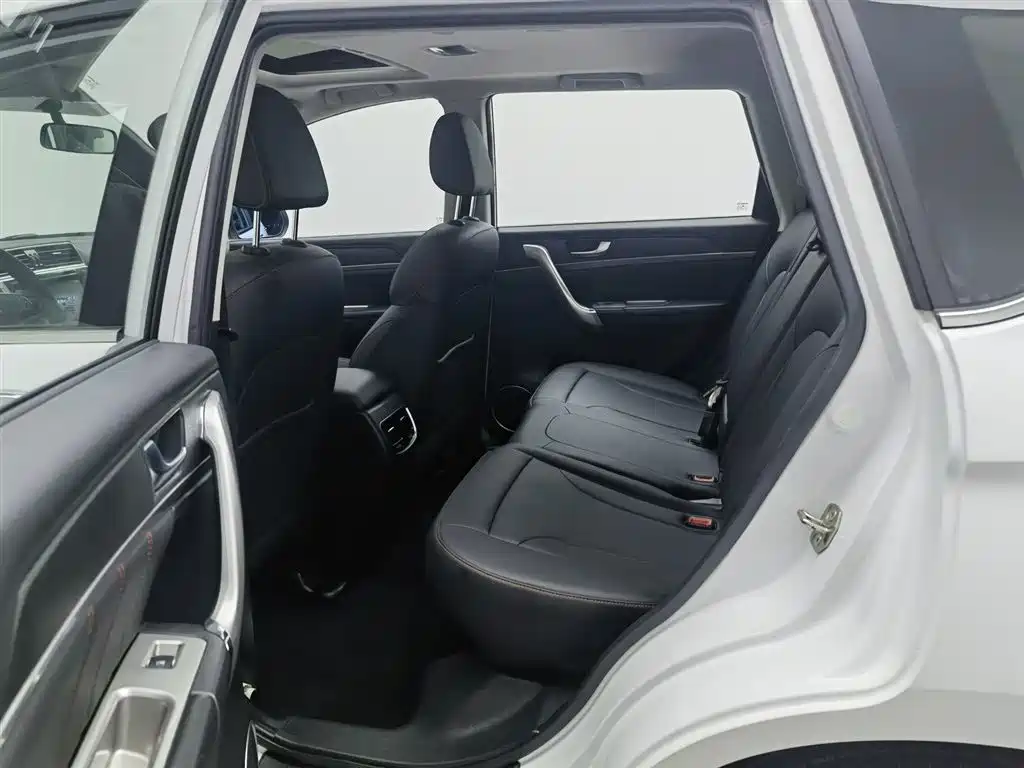 Haval M6 2018 1.5T DCT 2WD Elite фото 15