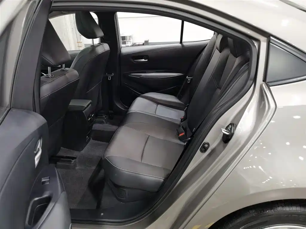 Toyota Corolla 2024 Model 1.8L Smart Hybrid Elite Edition фото 15