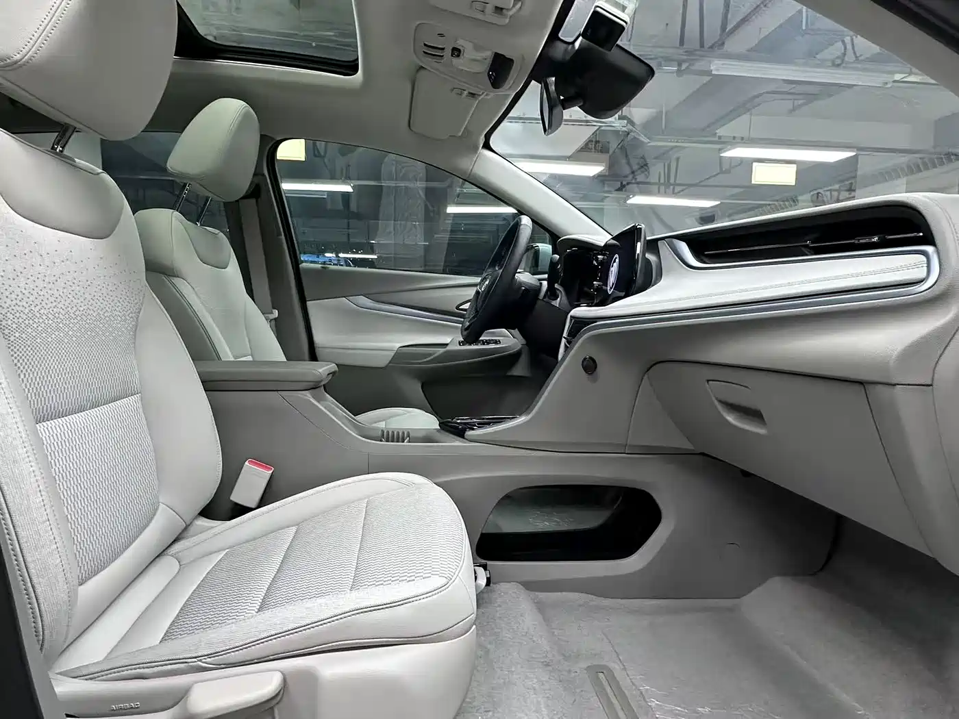 BUICK SLIGHTLY BLUE 7