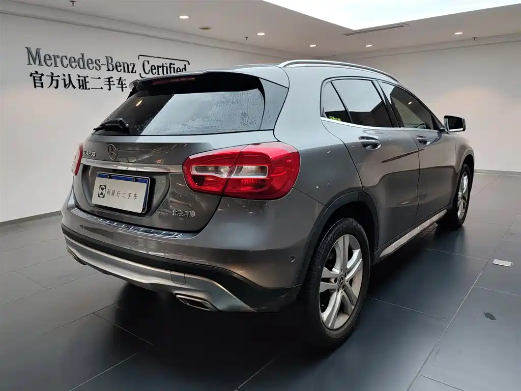 Mercedes-Benz GLA 2017 GLA 200 Dynamic фото 3