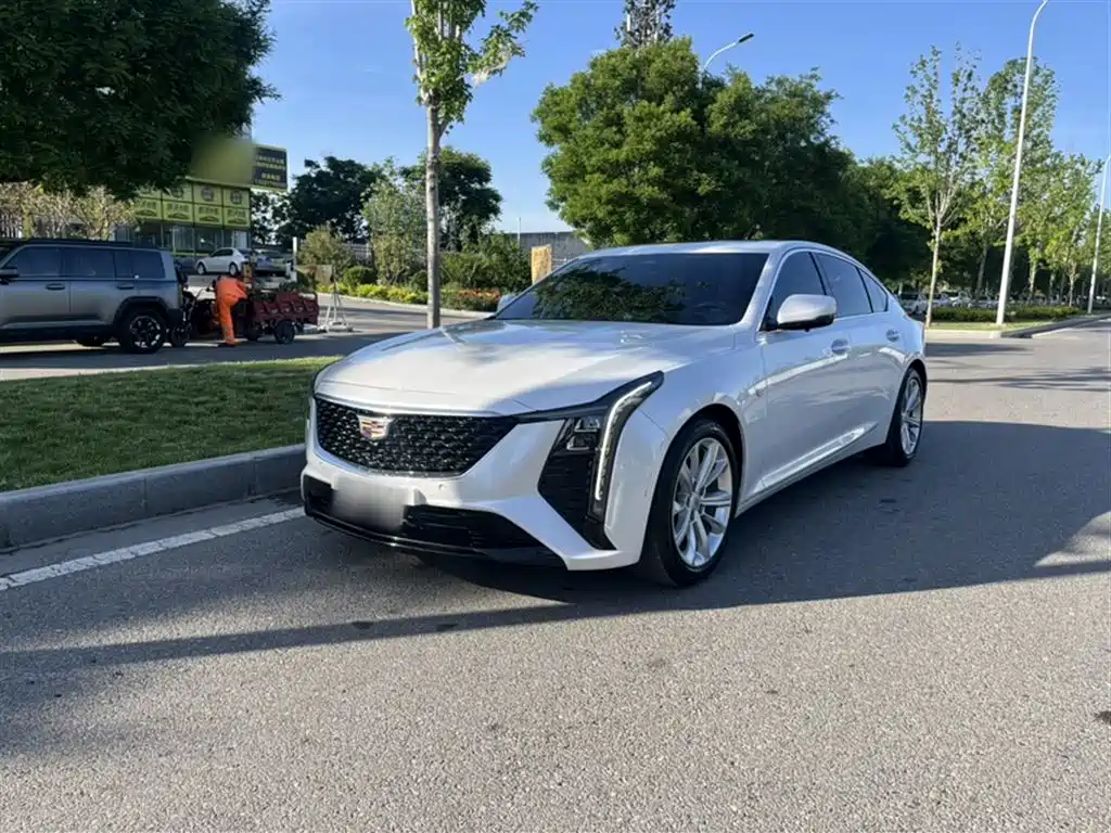 Cadillac CT5 2024 28T Luxury Model Pro