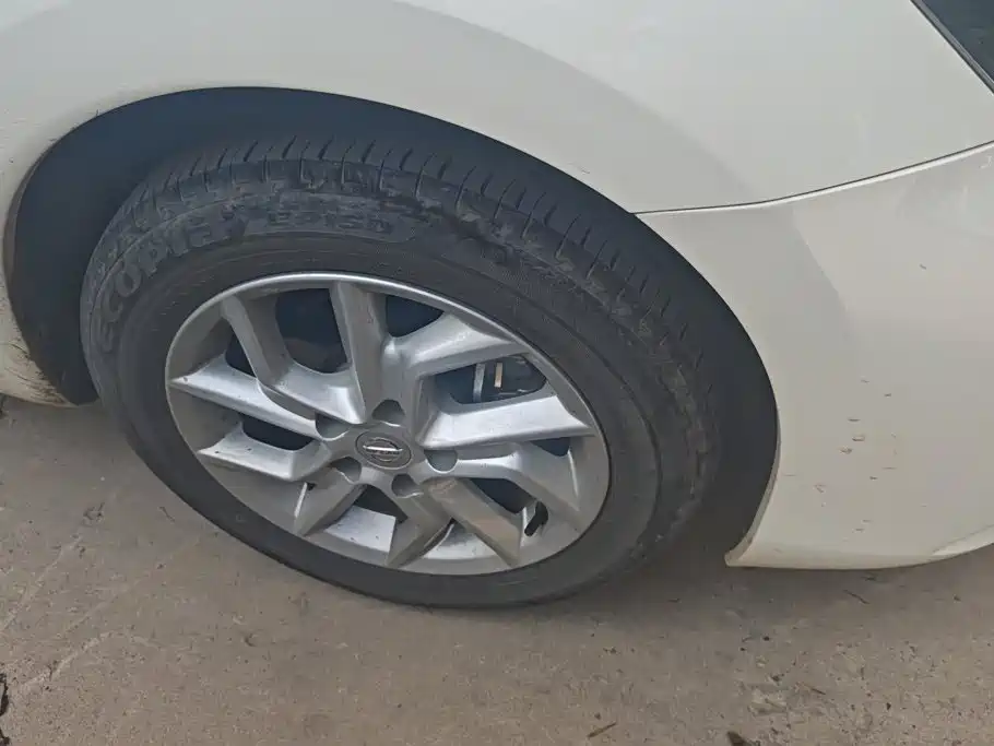Nissan Tiida 2023 2021 1.6L CVT Smart Drive Edition