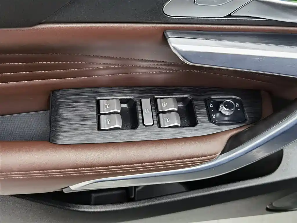 WEY Wei VV7 GT 2020 2.0T Flagship фото 9