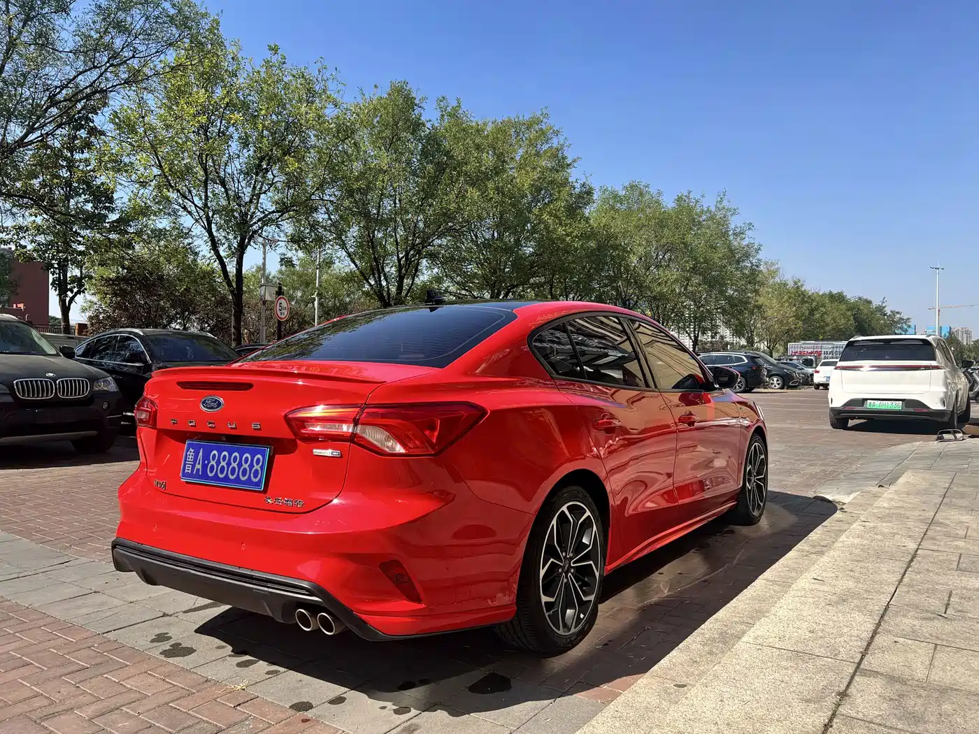 Фото 6 - Ford Focus