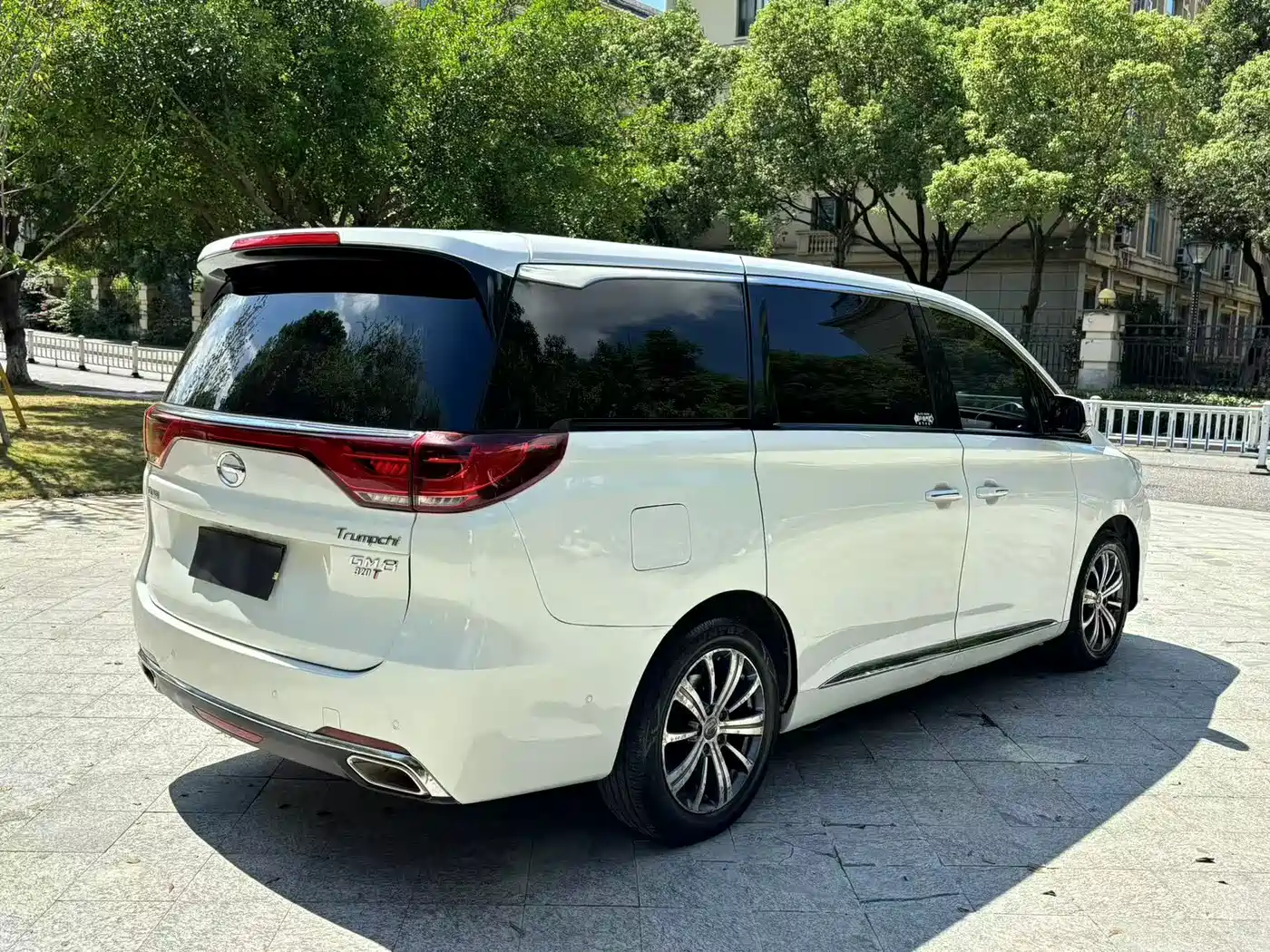 GAC Trumpchi Trumpchi M8 2018 320T Flagship Edition фото 14