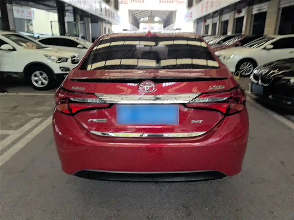 Toyota Levin 2017 Facelift 185T CVT Elite (China V) фото 6