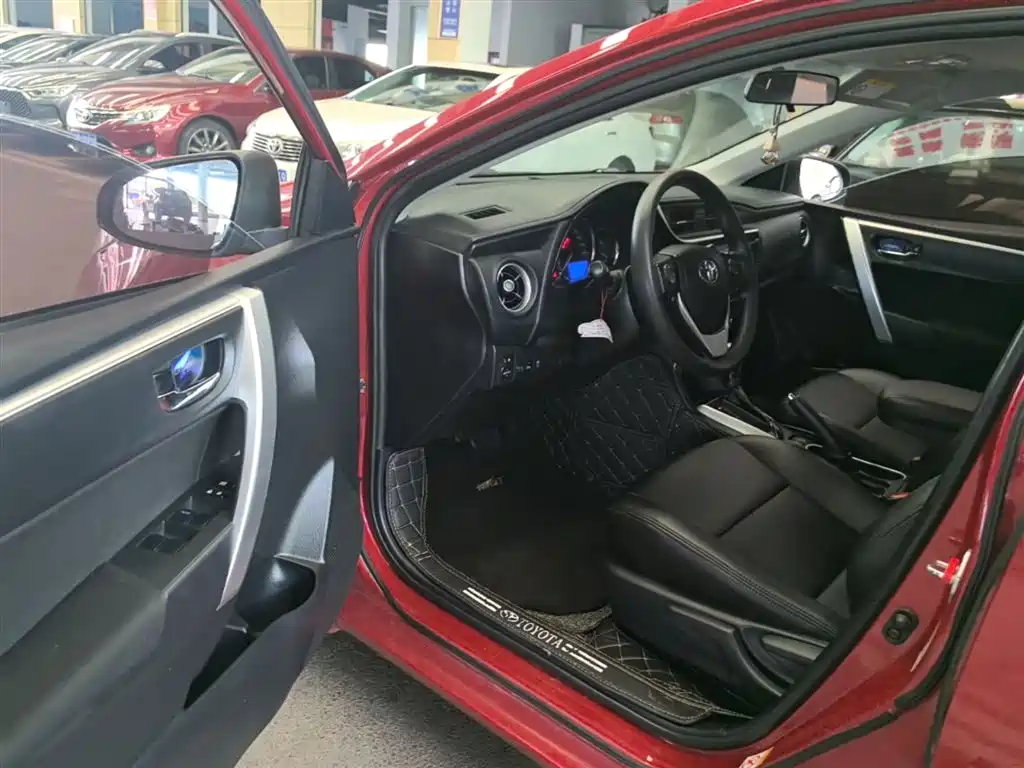 Toyota Levin 2017 Facelift 185T CVT Elite (China V) фото 16