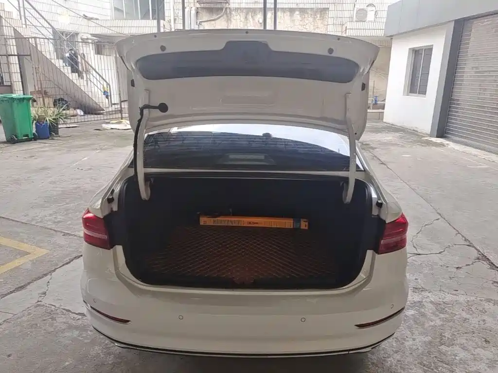 Volkswagen Lavida, миниатюра 15