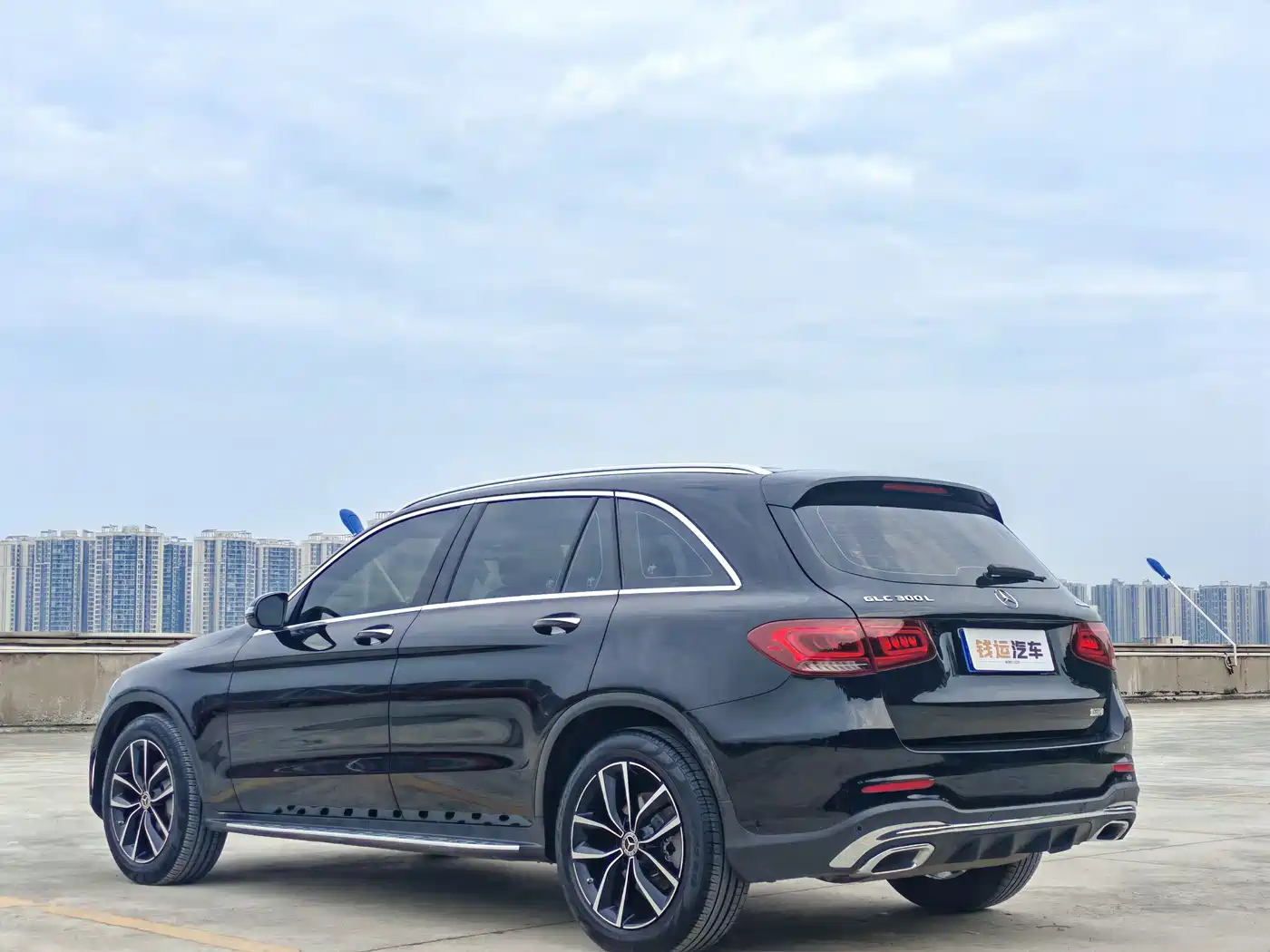 Mercedes-Benz GLC 2020 Facelift GLC 300 L 4MATIC Dynamic фото 7