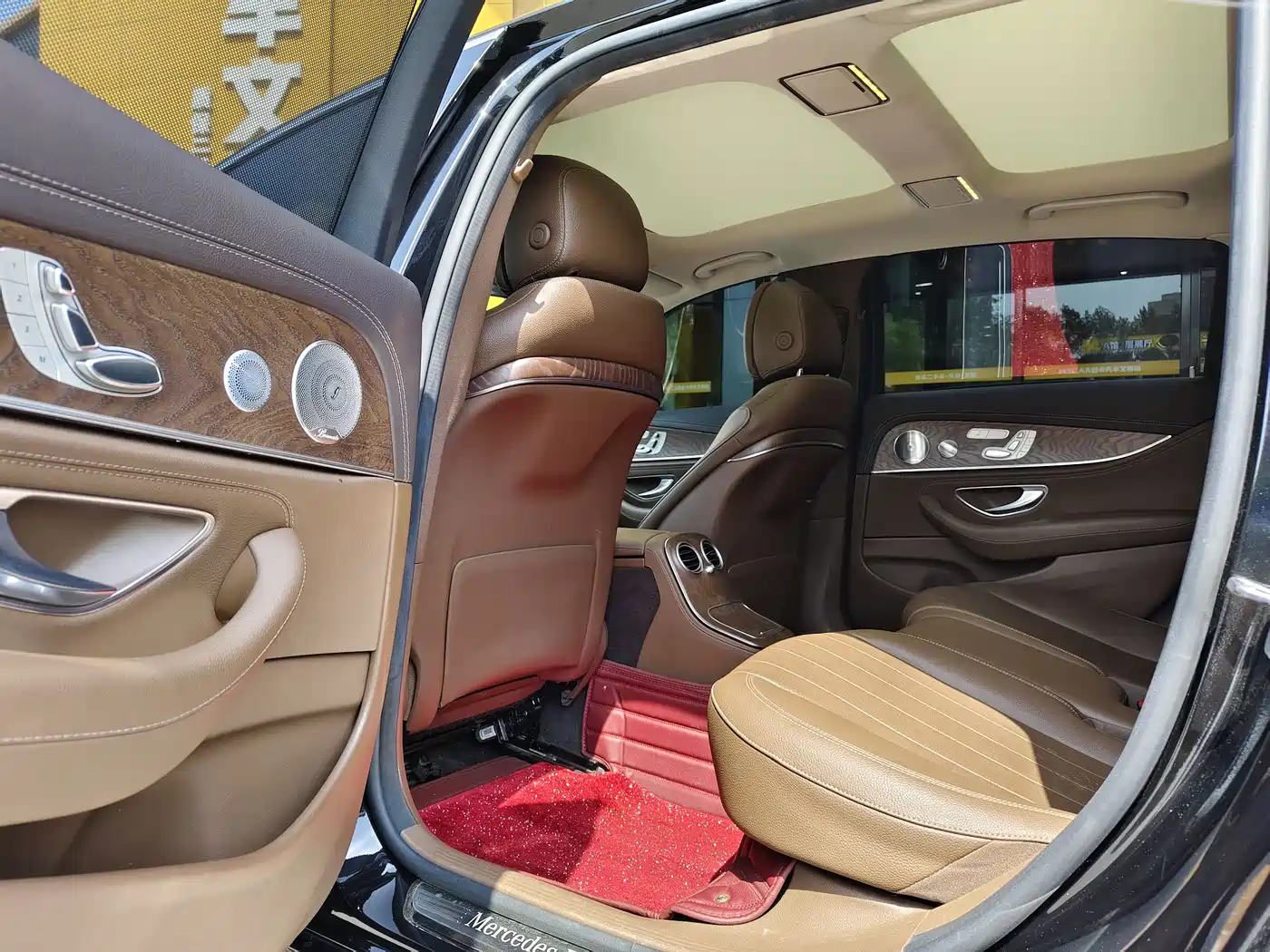 Mercedes-Benz E-Class 2021 E 300 L Luxury фото 9