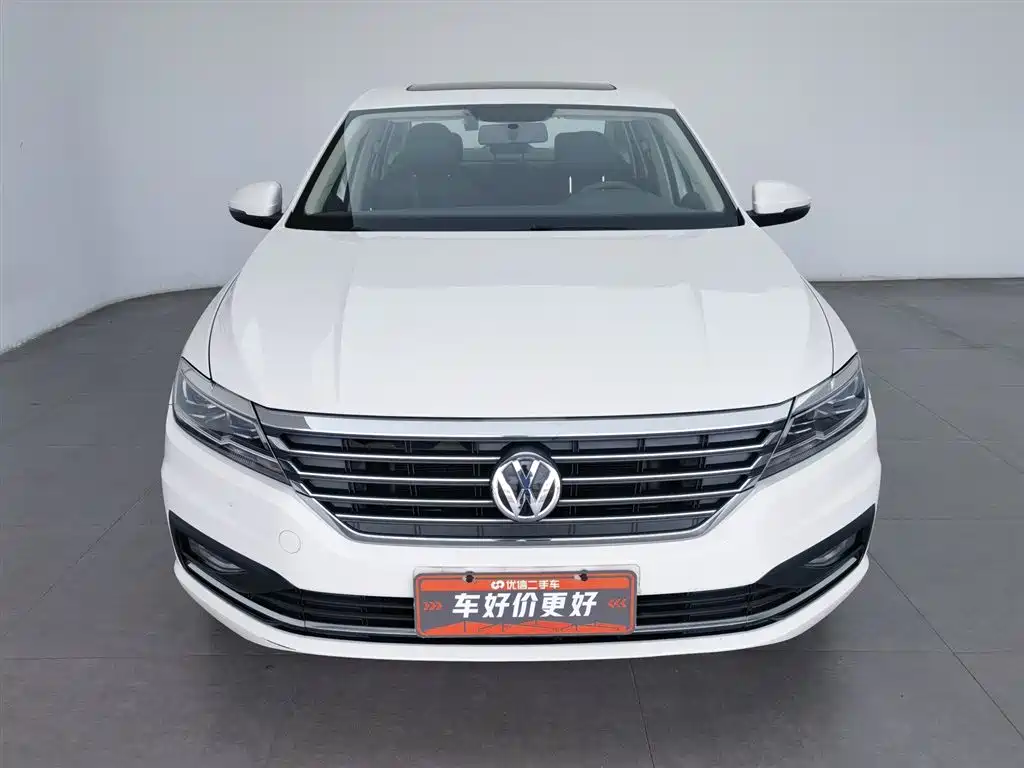 Volkswagen Lavida 2018 1.5L Manual Comfort Edition China V фото 3