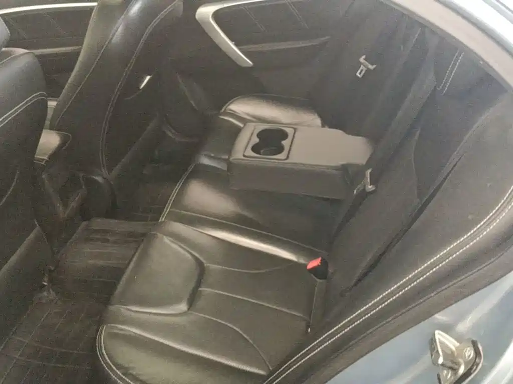 Geely Emgrand 2016 2016 Sedan 1.5L Manual Up Version